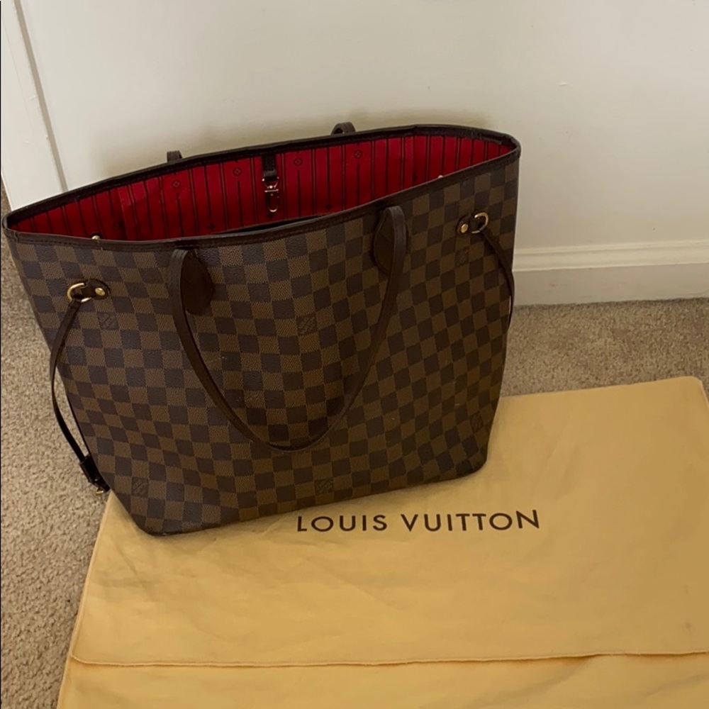 *Final Drop* Louis Vuitton Neverfull MM